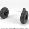 Armory 1/35 AH-64 Apache wheels w/ weighted tires, ribbed hubs AR AW35305